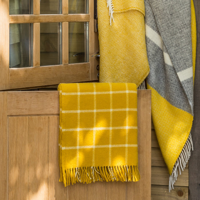 Tweedmill Lifestyle Chequered Throw - Yellow