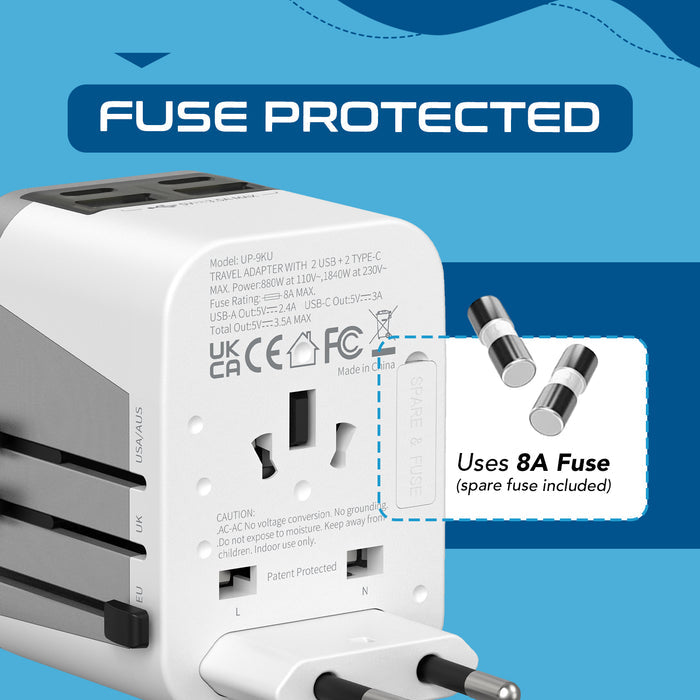 5 in 1 Universal Travel Adapter - 2 USB-A + USB-C - Max. 17.5W (3.5A) - White (UP-9KU)
