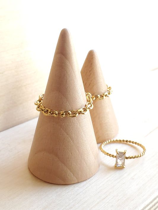 Chain Link Ring