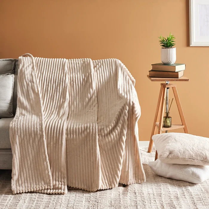 Couverture Karaca Ruby Stripe Wellsoft double, écru