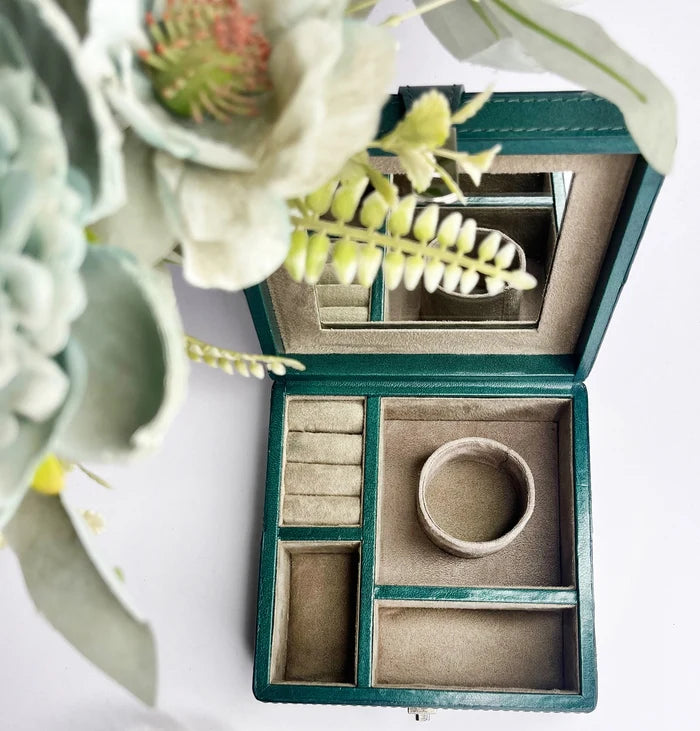 leather jewellery box