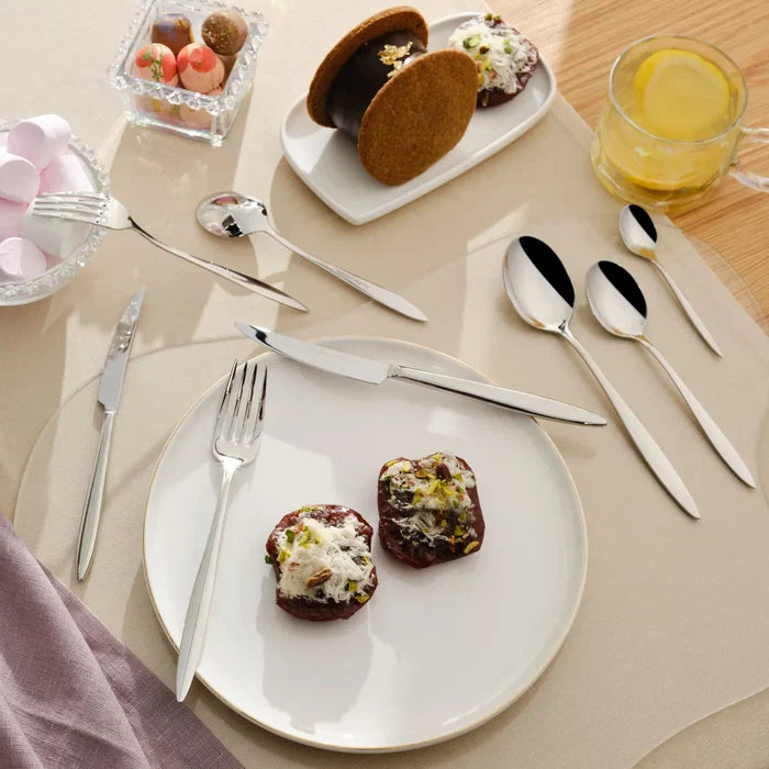 Ensemble de couverts Karaca Novara Elegance pour 12 personnes, 84 pièces