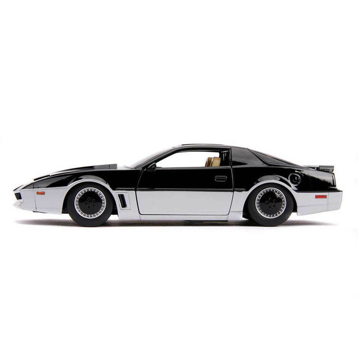 Hollywood Rides - Knight Rider K.A.R.R. with Light 1:24 Scale