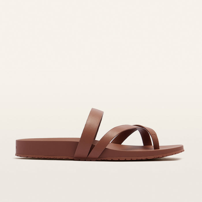Isla Rich Tan