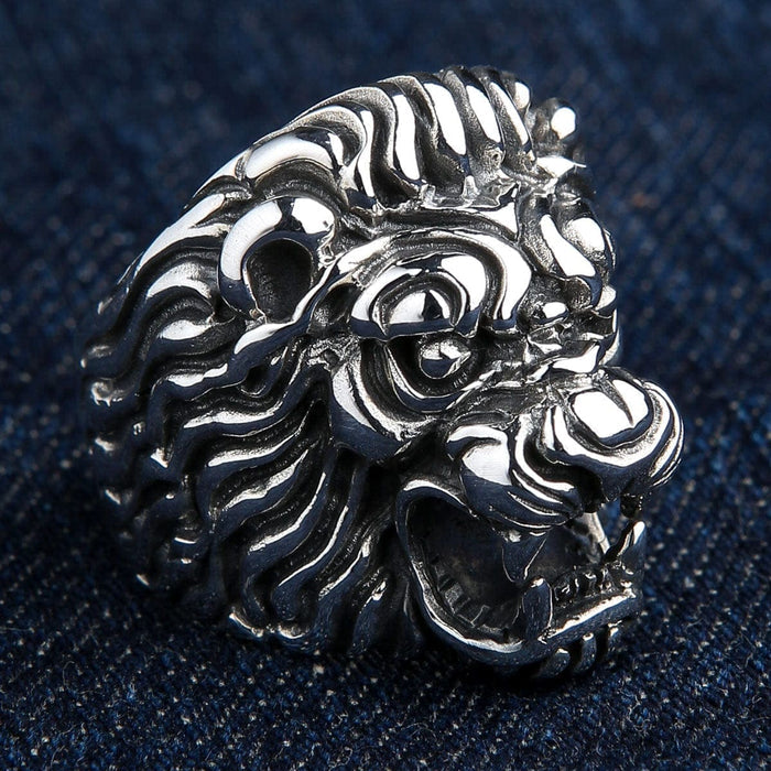 A heavy 30-gram men's lion ring, showcasing the intricate hand-carved details of its flowing mane.