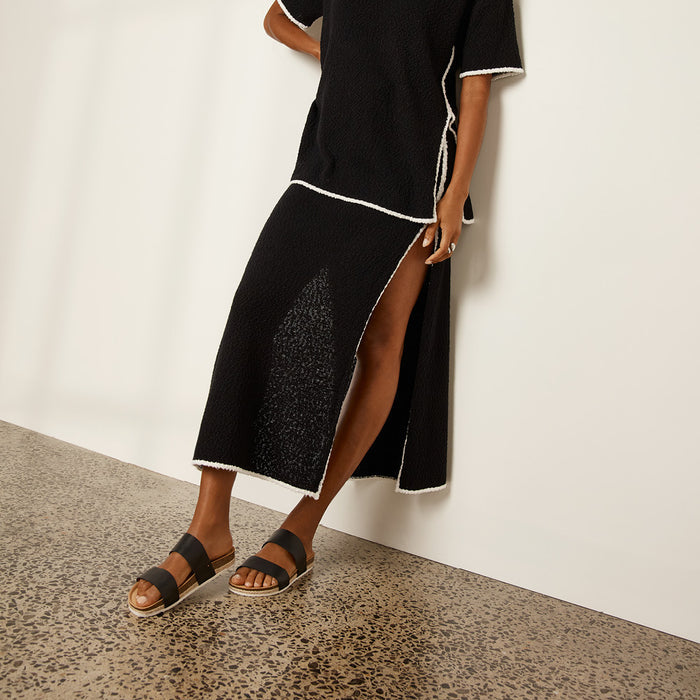 Maria III Black