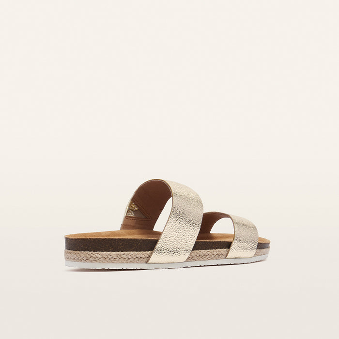 Maria III White Gold Pebbled