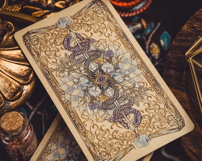 Medusa's Eye Tarot Cards