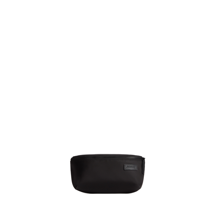 Carbon Black Scaled | Front view of Metro Sling in Carbon Black