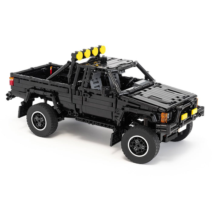 MOC - 256305 Toyota 4x4 SR5 Xtracab Truck - Back to the Future - (2026)Klemmbausteine - LesDiy - Klemmbausteine