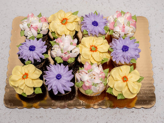 Online Cupcake Order -  Cupcakes #526Featured