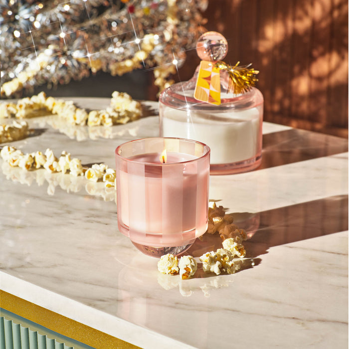 Popcorn Garland Boxed Glass Candle - Illume Candles - 46313002000